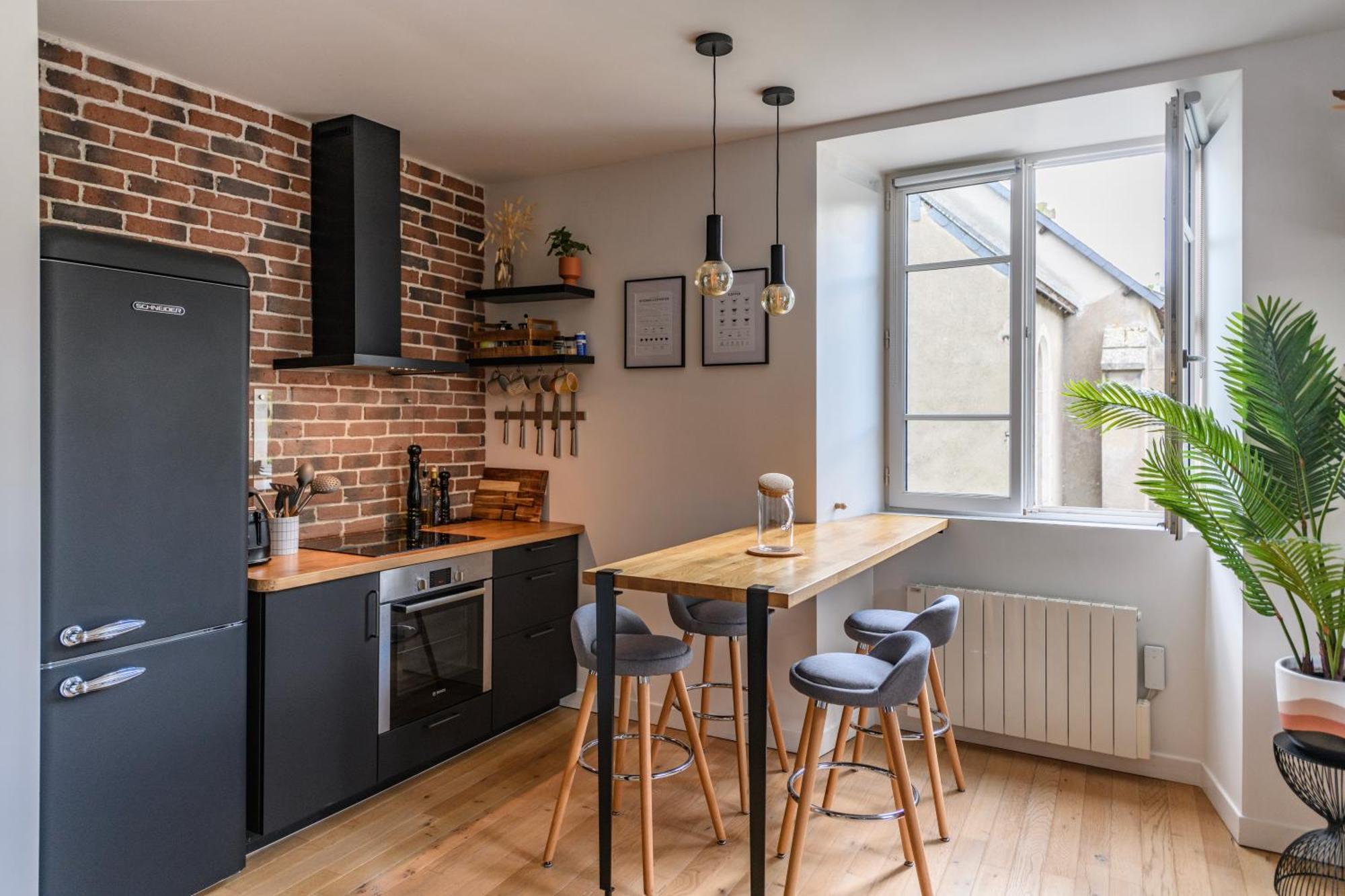Appartement T2 - Vue Imprenable Sur La Cathedrale แก็งแปร์ ภายนอก รูปภาพ